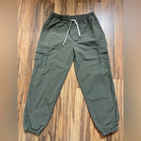 Vuori Birch Joggers - Picture 5 of 14